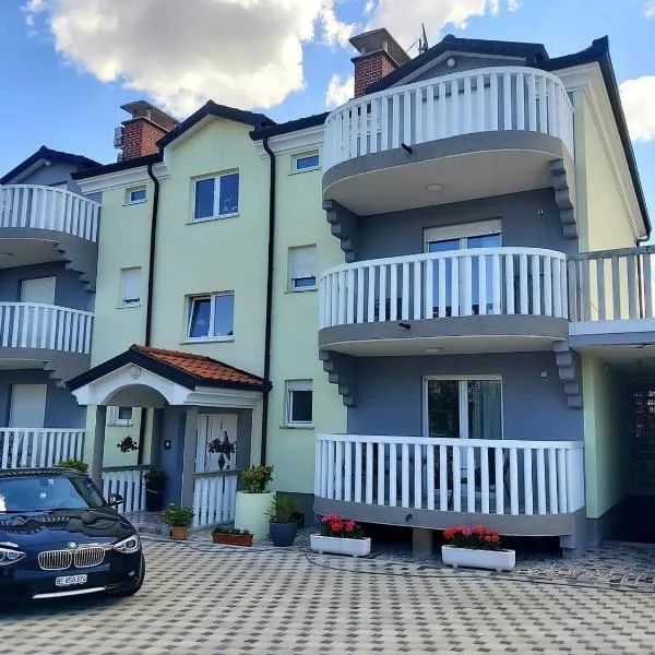 Ferienwohnungen Barbic, hotel v destinaci Umag