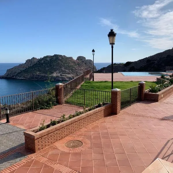 Piso 3 dormitorios en Isla del Fraile Golf Resort con espectaculares vistas, hotel en Águilas