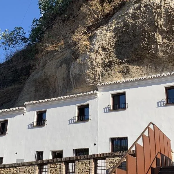 Apartamentos3Cuevas, hotel en Setenil de las Bodegas