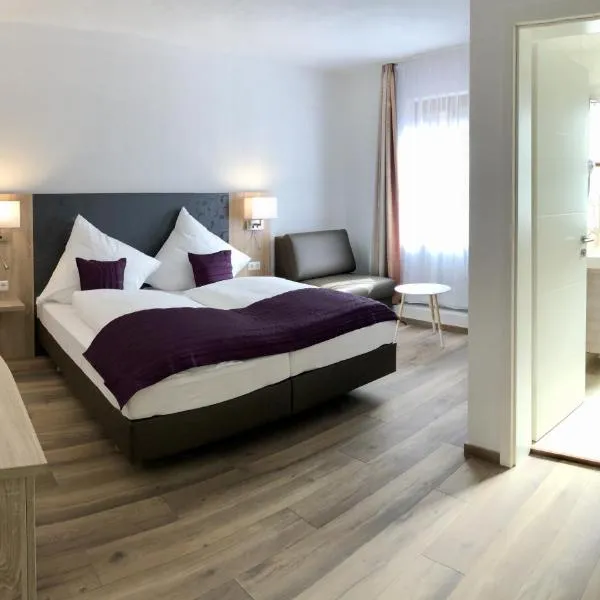 A Lotus Hotel, hotel v destinaci Böblingen