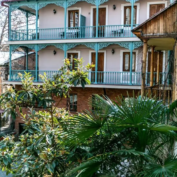 Hotel VIP, khách sạn ở Tbilisi