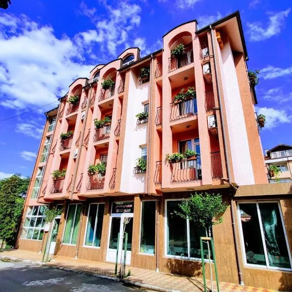 Art Villa Rozalia, hotel en Ravda