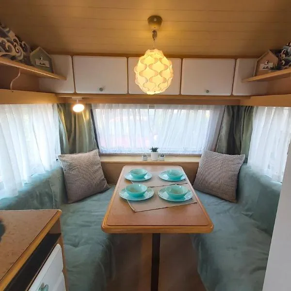 Surf Przyczepa Jastarnia, hotel sa Jastarnia