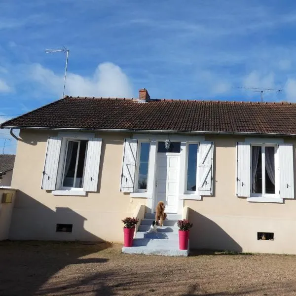 gite de l épinette, hotel v destinaci Commentry