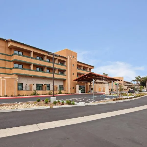 Holiday Inn Express Hotel & Suites Ventura Harbor by IHG, hotel in Ventura