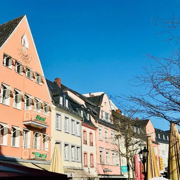 Hotel am Markt, hotel v destinaci Saarburg