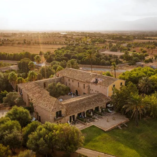 Casal Santa Eulalia, hotel in Muro