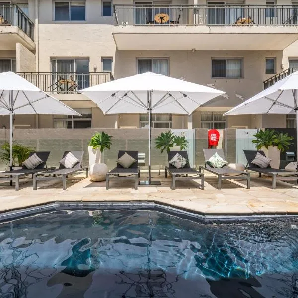 バイロン ベイ ホテル アンド アパートメンツ（Byron Bay Hotel and Apartments）、バイロンベイのホテル