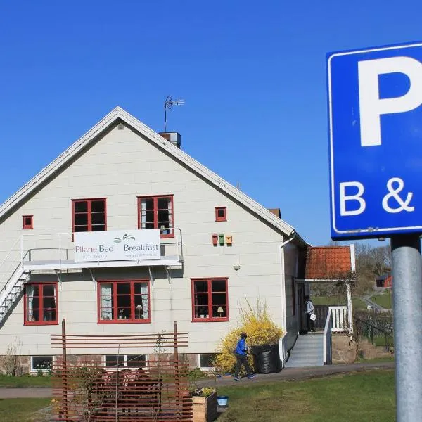 Pilane B&B, hótel í Almösund