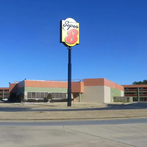 Super 8 by Wyndham Little Rock/Otter Creek, hotel in Little Rock