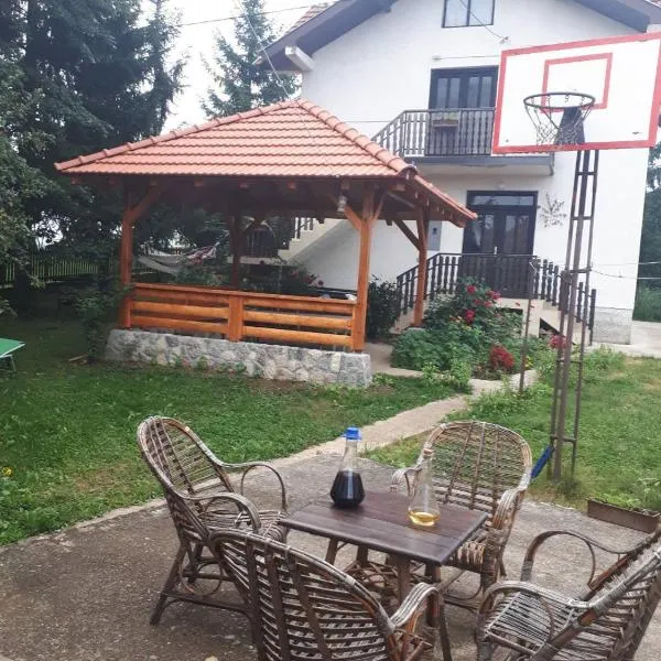 Zlatiborska seoska idila, Hotel in Sirogojno