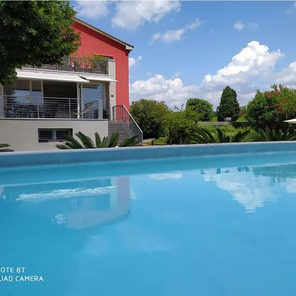 Relais Villa Lézard, hotel a Colà
