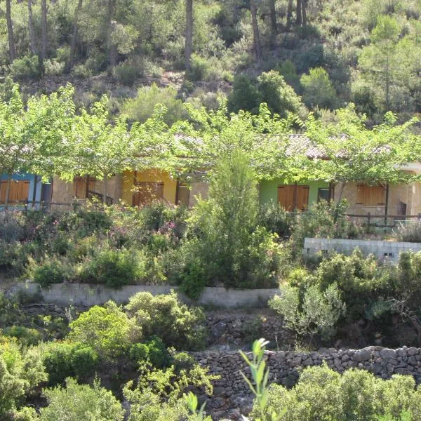 Casa Rural La Canal De Salem, hotel in Beniatjar