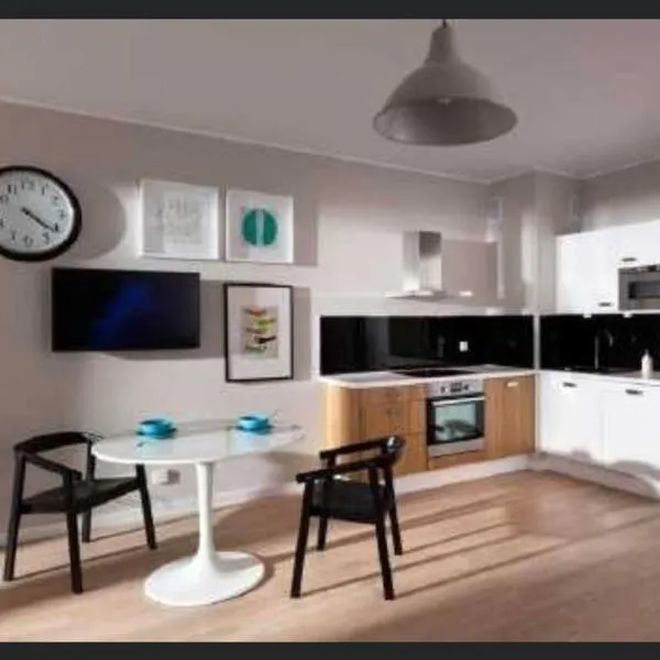 Golf Apartament 10, ξενοδοχείο σε Barłomino