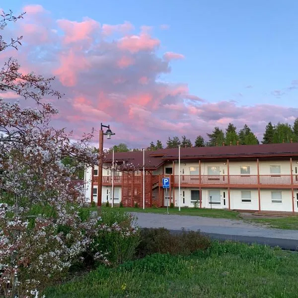 Rauhan Marinella Village, hotel em Mietinkylä