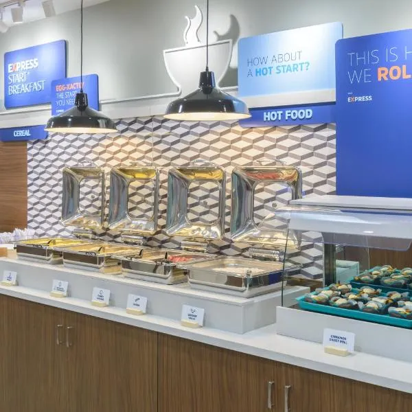 Holiday Inn Express Southington by IHG, hotel in Southington
