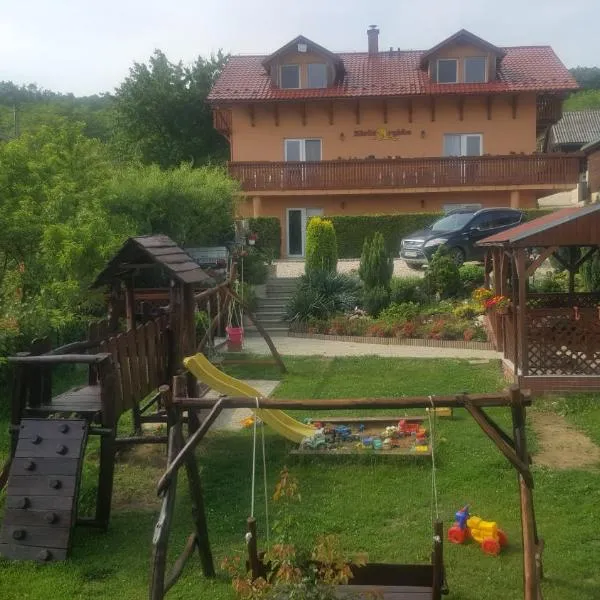 Penzion Zlatá rybka, hotel Bellegszencsén