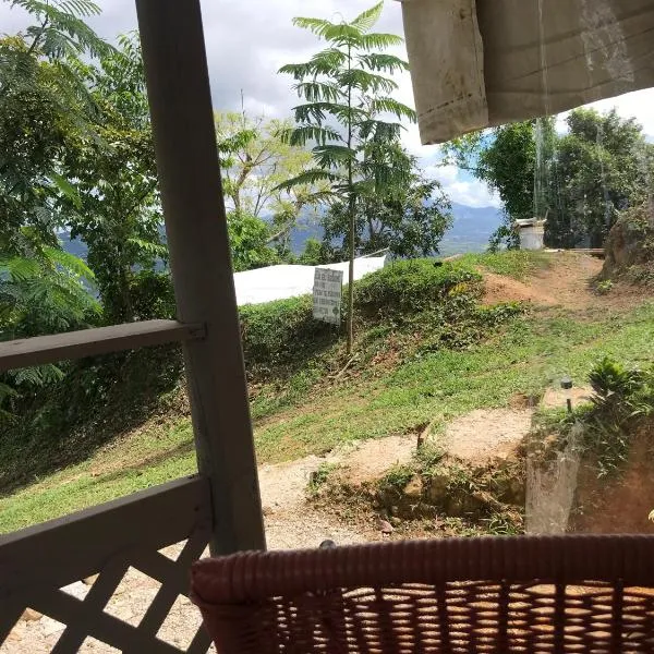Camping para dos - a escoger, segun disponibilidad de cabaña, hotel v destinaci Caguas