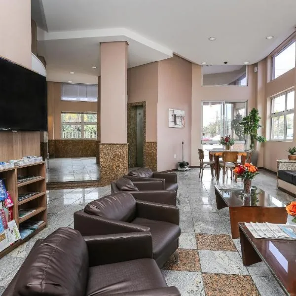 Hotel Express Aeroporto، فندق في بورتو أليغري