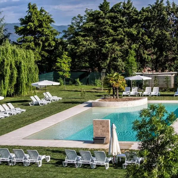 Umbriaverde Sporting & Resort, hotel in Rocchette