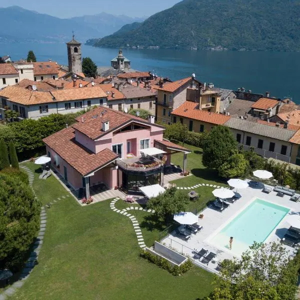 Villa Costantina with heated POOL, hotel v destinaci Cannobio
