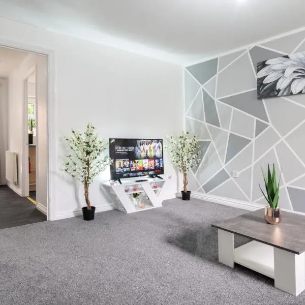 WILLIAM HOMES - SHAKESPEARE'S PALACE, Free Parking, NETFLIX, near City Centre