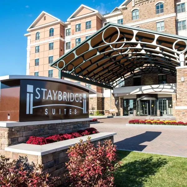 Staybridge Suites Albany Wolf Rd-Colonie Center, an IHG Hotel, hotel i Albany