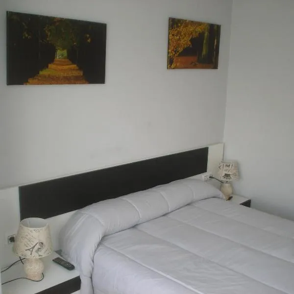 HOSTAL CID, hotel di Ourense