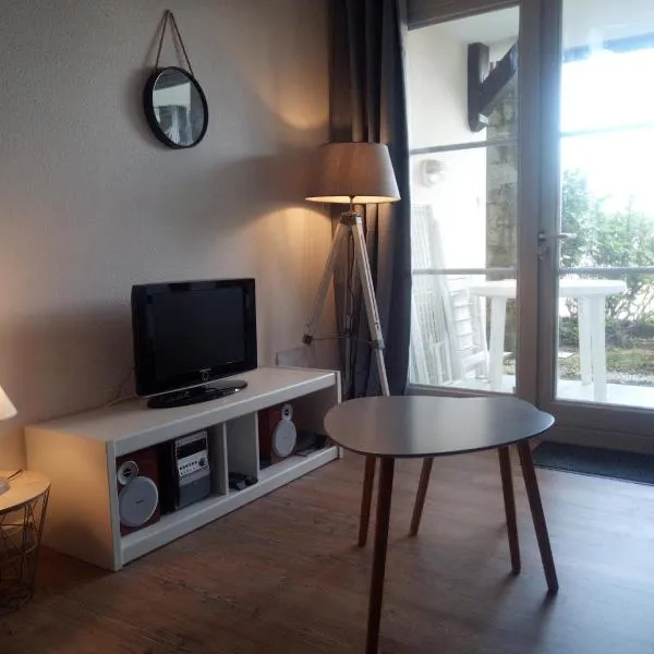 Studio cabine Arzon Crouesty 4p, hotel em Arzon