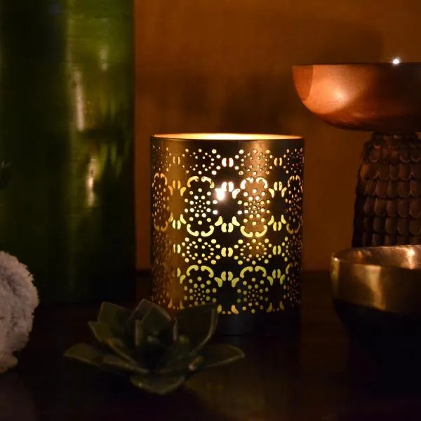 Massages du Monde, hotel in Saint-Georges-sur-la-Prée