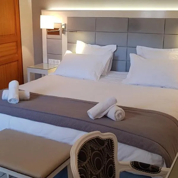 LOGIS - Hôtel & restaurant "L'envie des mets", hotel v destinaci Rang-du-Fliers