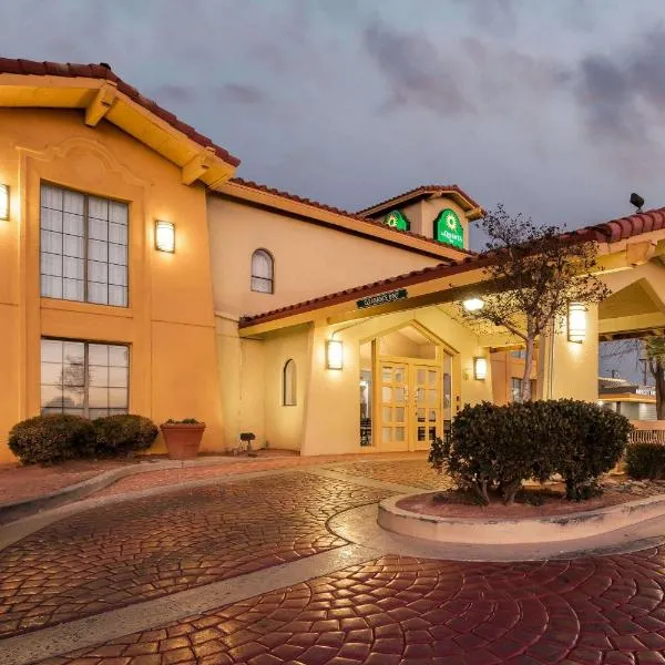 La Quinta Inn by Wyndham El Paso East Lomaland, hotelli kohteessa El Paso