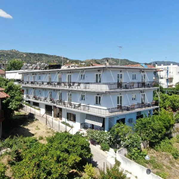 Jimmy's Apartments, hotel in Néos Erineós