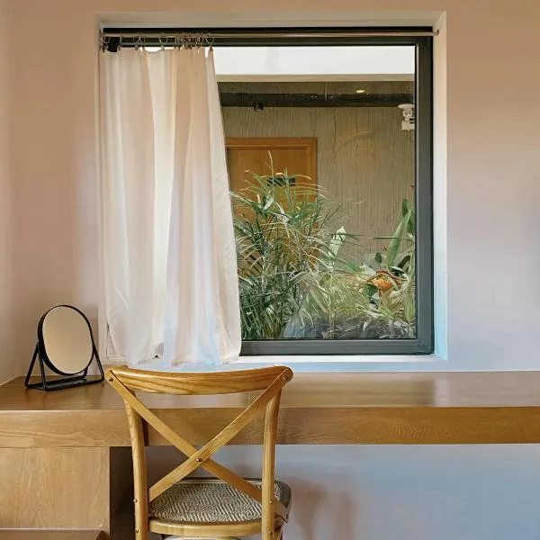 Cagina Boutique Hostel, hotel v destinaci Ðồng Hới
