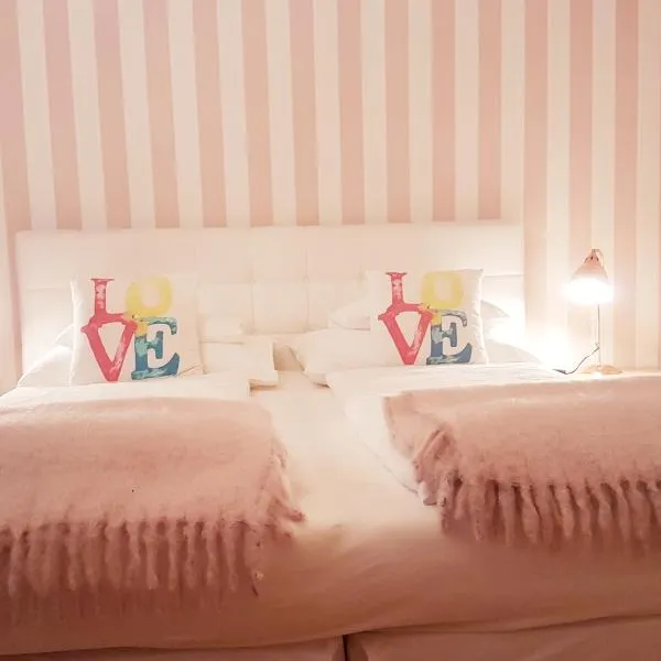 Hotel Schwalbe, hotel ve Vídni