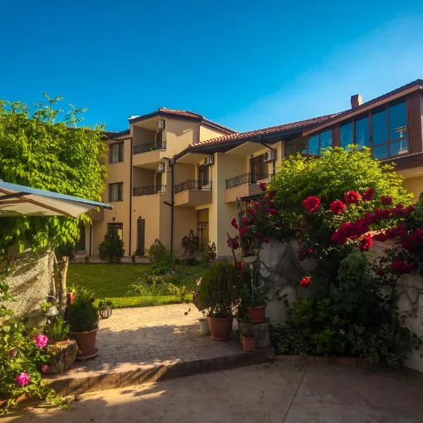 Ravda Bay Guest House, готель у місті Равда