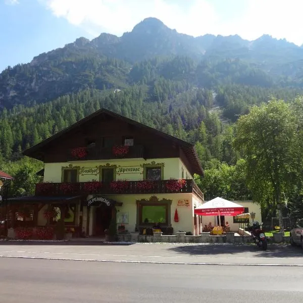Pension Nina & Gasthof Alpenrose, hotel din Gschnitz