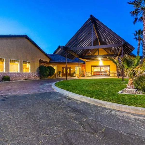 Comfort Inn & Suites, hotel en California City