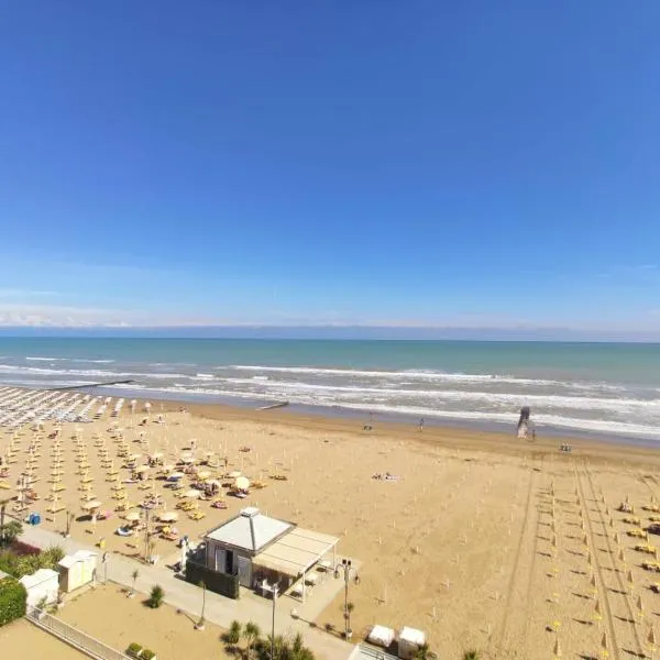 La Torre - Frontemare - Immobil Relax, hotell sihtkohas Lido di Jesolo