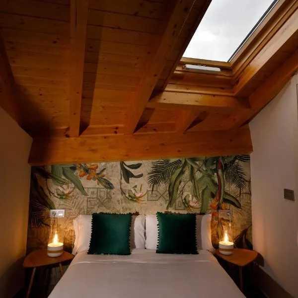 Apartamentos Turísticos Huerto El Horno, hotel i Torremenga