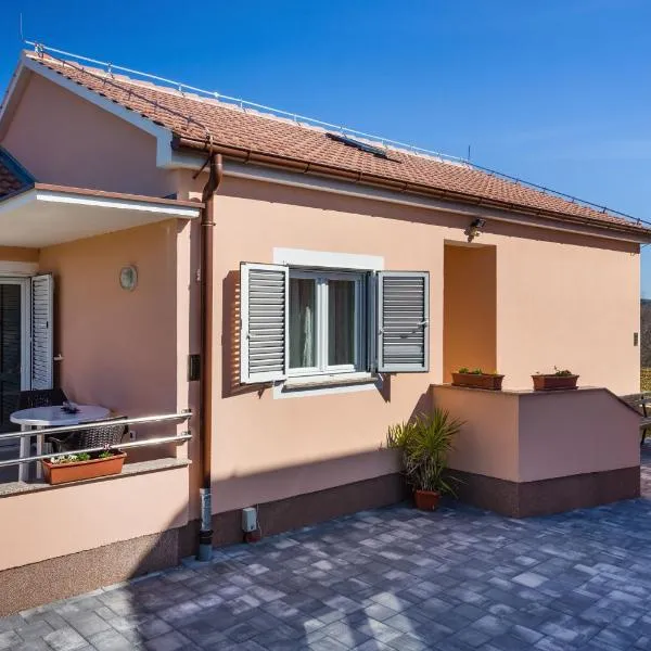 Kuca za odmor Danijela, hotel v destinaci Slivnica