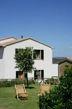 Agriturismo Parmoleto, hotel v mestu Montenero