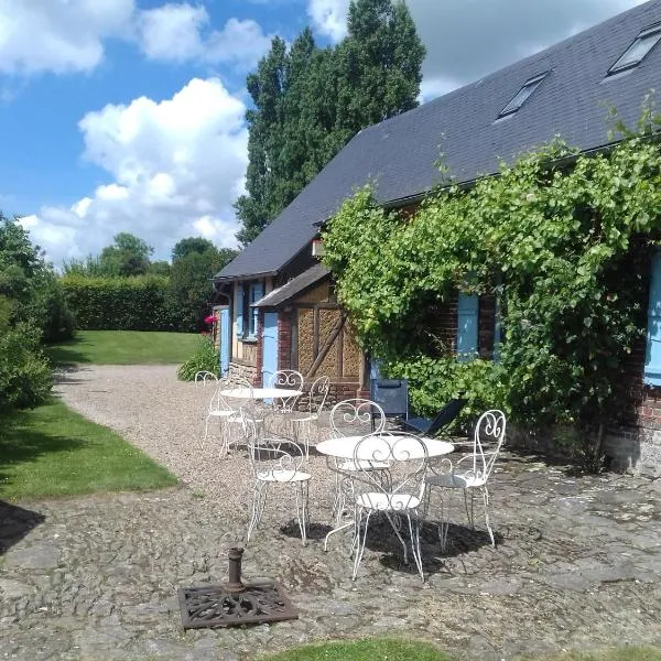 Le Logis Bleu, hotel in Senantes