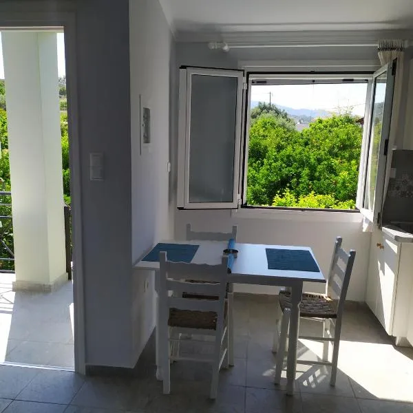 Nymphes Apartments, hotel v destinaci Selianitika