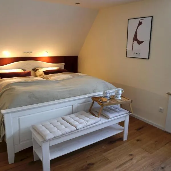 Tier- & kinderfreundliches Ferienhaus - KEINE MONTEURE, hotel v destinaci Priesendorf
