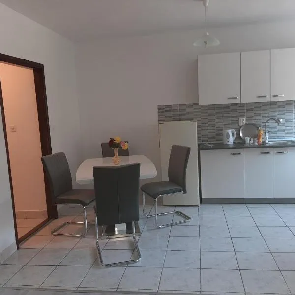 Apartman Čurčić, hotel u Kninu