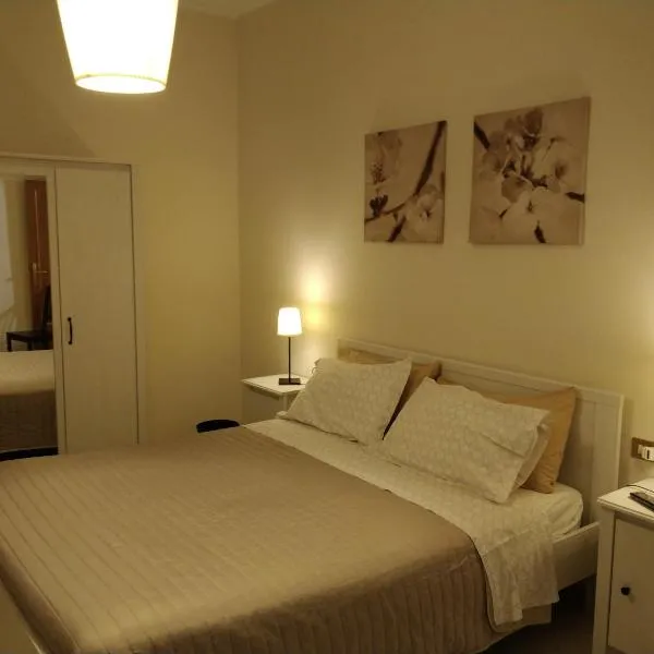 Isi GuestHouse, hotel v destinaci Iesi