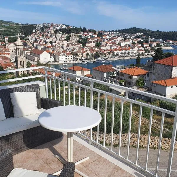 Apartments Frane, hotel v destinaci Hvar
