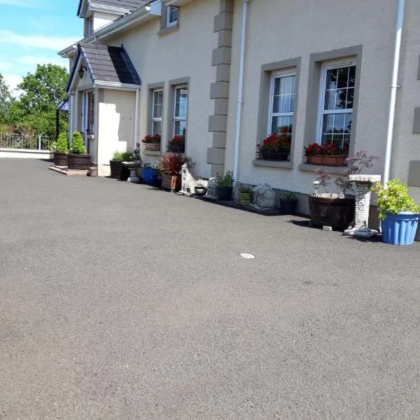 Lurig View B&B Glenariffe, hotel u gradu 'Carnlough'