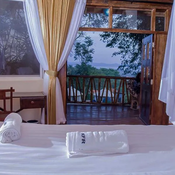 Kampala Forest Resort - KFR Lodge, hotel en Banda